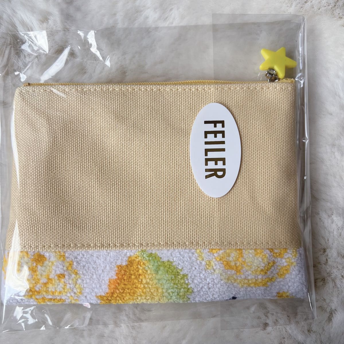 ちいかわ　フェイラー　FEILER うさぎ　刺繍ポーチ　レモンドット