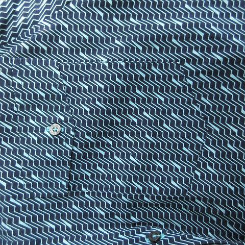 バーバリーブラックレーベル BURBERRY BLACK LABEL シャツ 半袖 カジュアル 胸ポケット 刺繍 ロゴ 総柄 青 ブルー 2 M位 メンズ_画像5