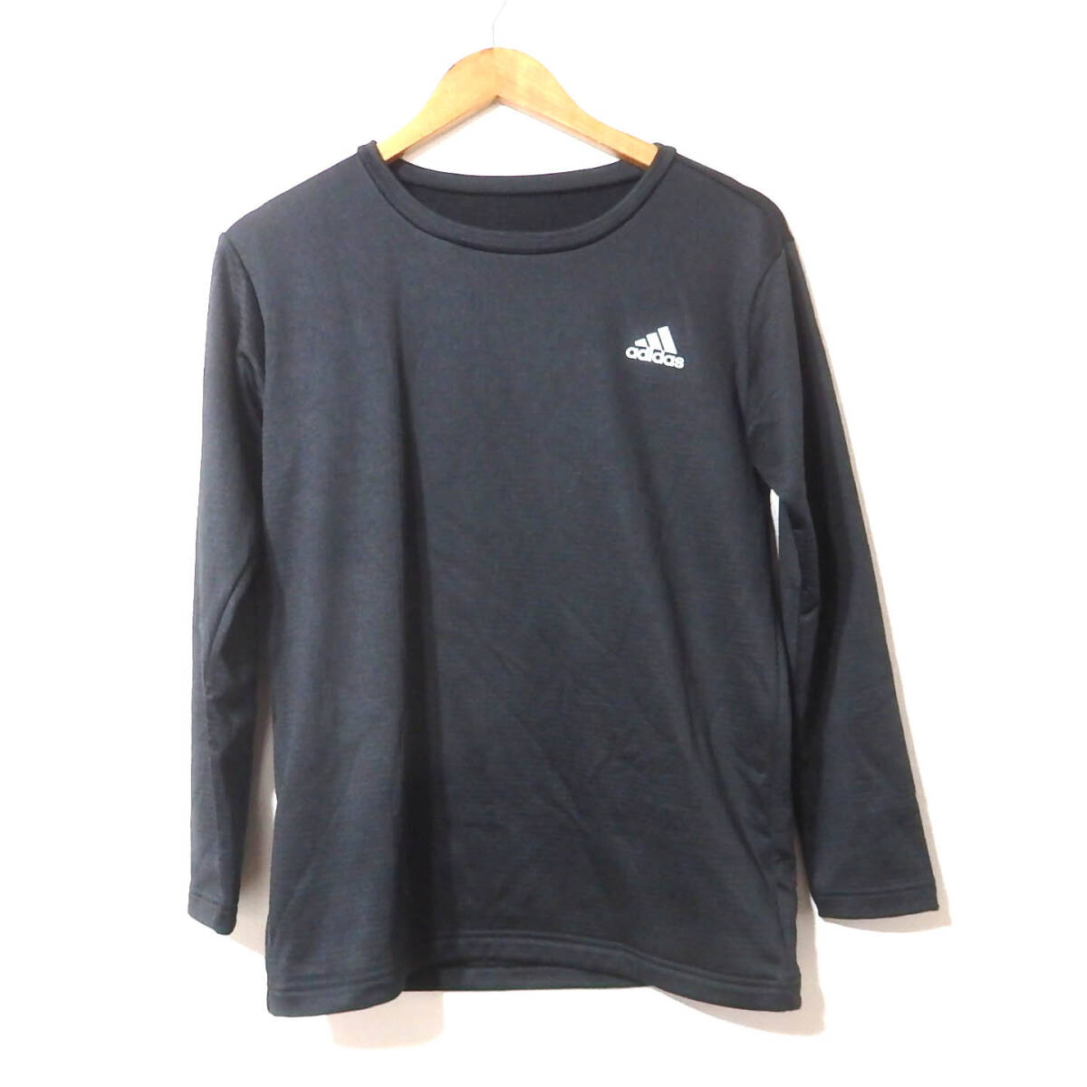 【送料無料】アディダスTシャツ/インナーシャツ　グンゼ　スポーツ　黒　ポリエステル　９５％　ポリウレタン５％　　adidas