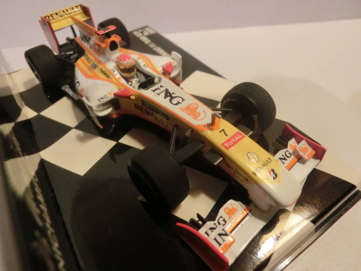 PMA 1/43　ルノー　R29　＃7　フェルナンド・アロンソ　2009　＊美品 ＊送料300円～ 　Renault　F.Alonso_画像5