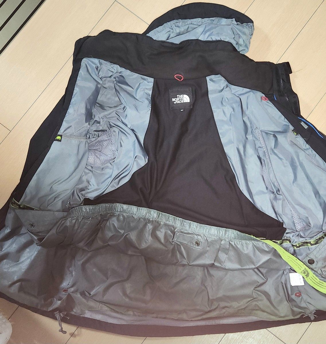 THE NORTH FACE マウンテンパーカー 黒