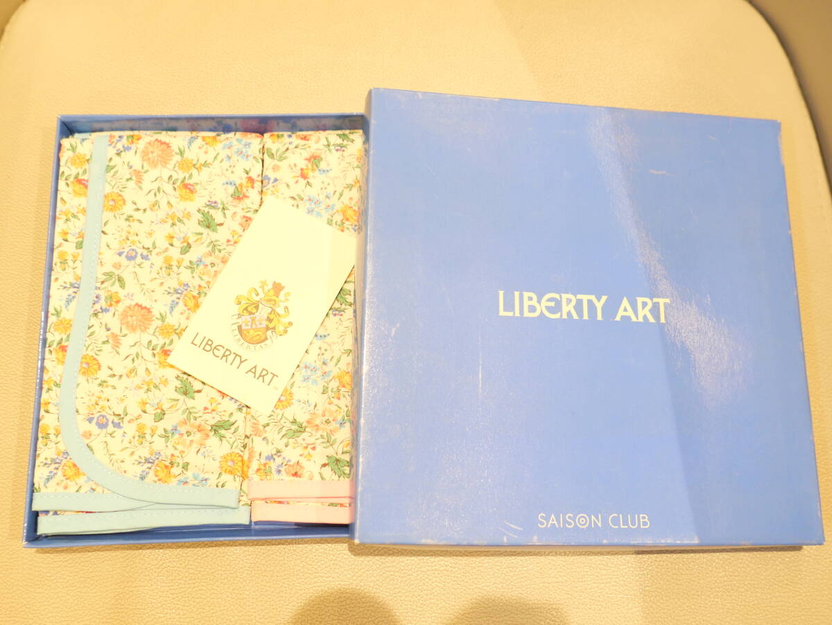 未使用保管品★LIBERTY ART 花柄 ランチョンマット 4枚セット 350×260mm_画像1