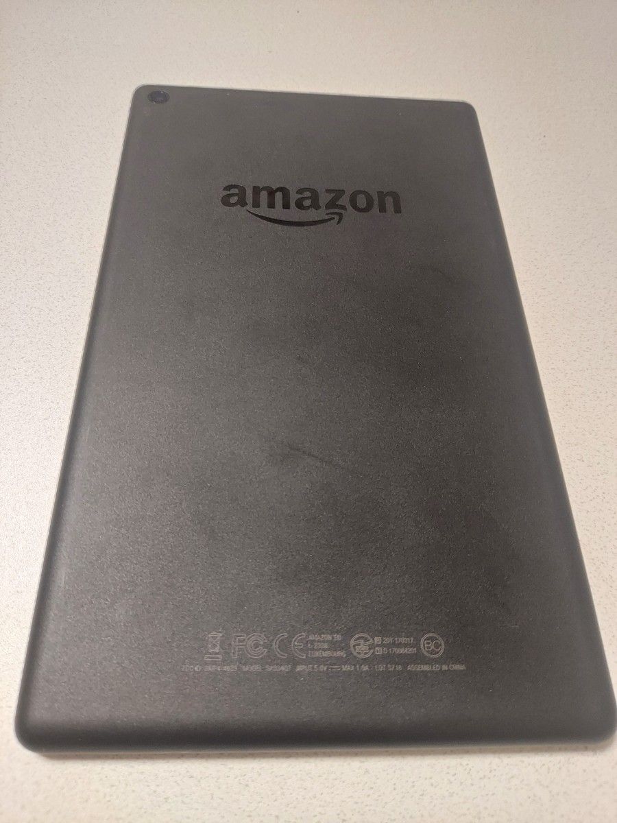 AMAZON Fire HD 8 第7世代 16GB (2017年/ブラック) [SX034QT] 本体のみ