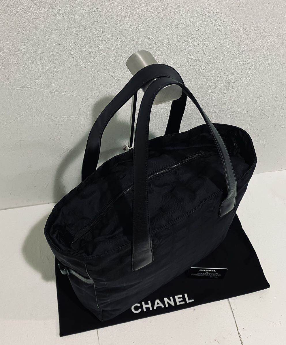 CHANEL 新品同様 ニュートラベルライン GM バッグ ブラック シャネル バック Gカード 付属_画像2