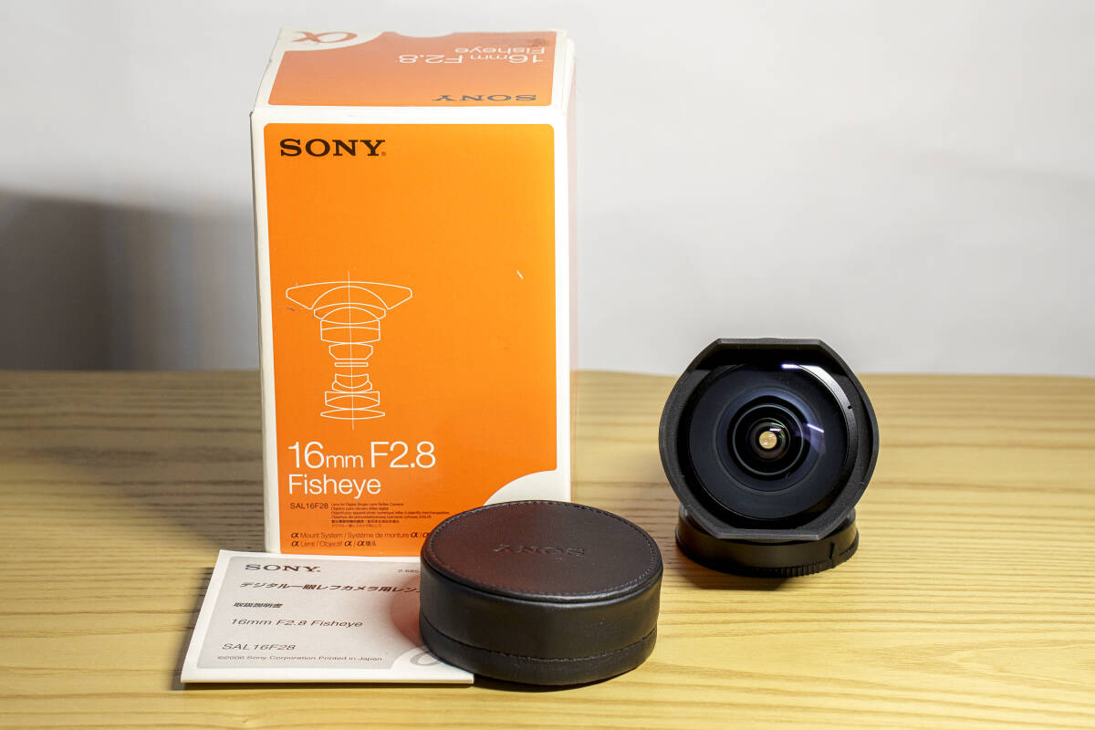 SONY ソニー 16mm F2.8 FISHEYE SAL16F28 魚眼レンズ 単焦点