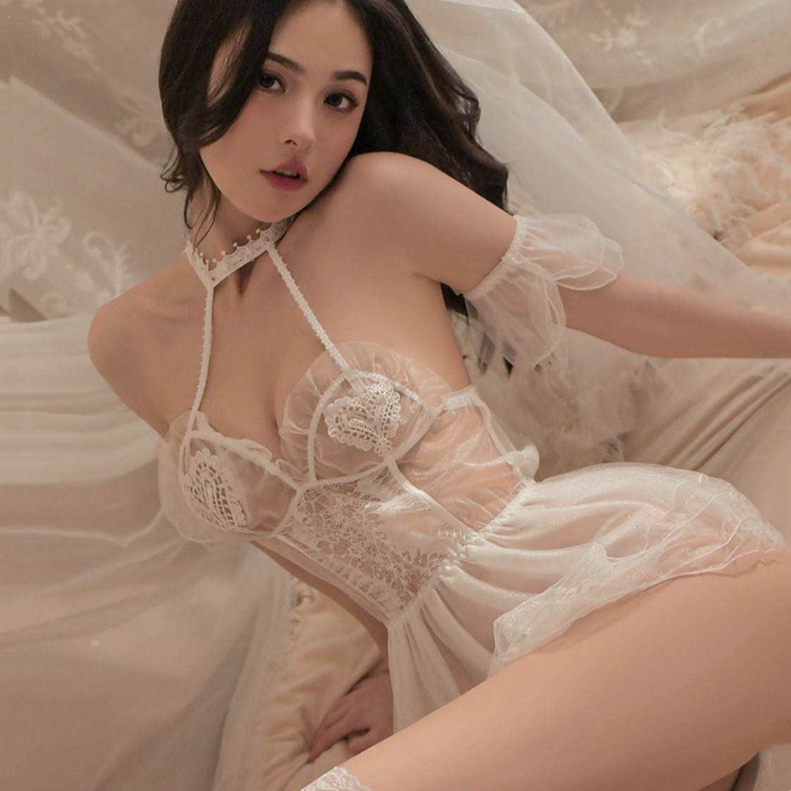 vYM217 超可愛い結婚仮装 　ウェディングドレス　花柄刺繍　可愛いベビードール「トップス４点セット」ナイトウェア　コスプレ衣装　　_画像3
