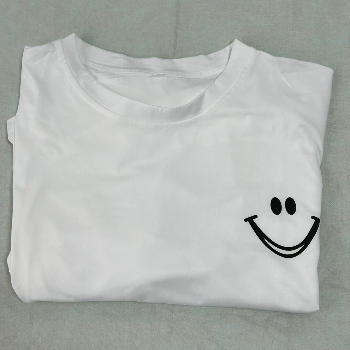 Tシャツ  半袖  韓国  笑顔 オーバーサイズ  カジュアル ロゴ 2XL 白