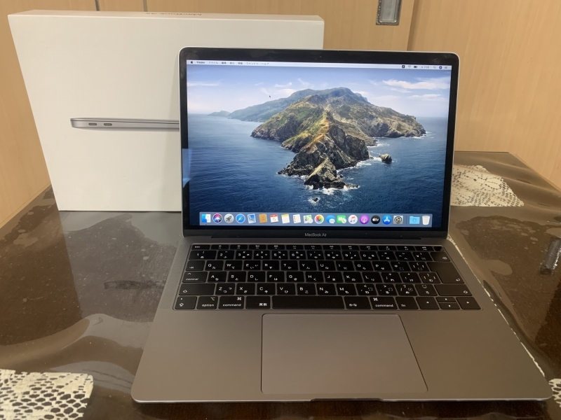 極美品Apple MacBook Air Retina A1932 2019 モデルCore i5 1.6