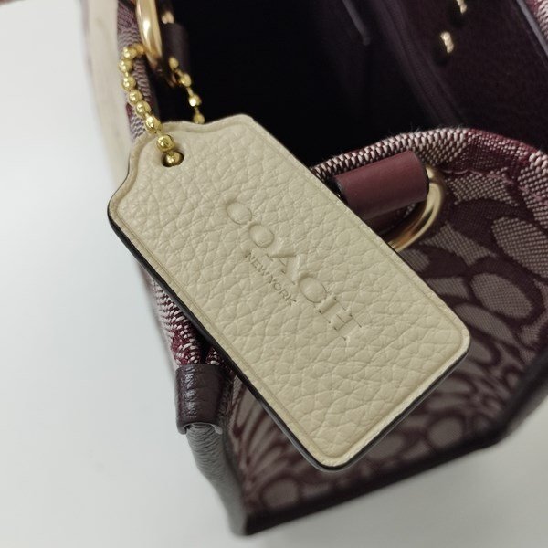 N386b [人気] COACH コーチ ショルダーバッグ レッド系 2WAY ロゴマーク 総柄 C8448 | ファッション小物 G_画像6