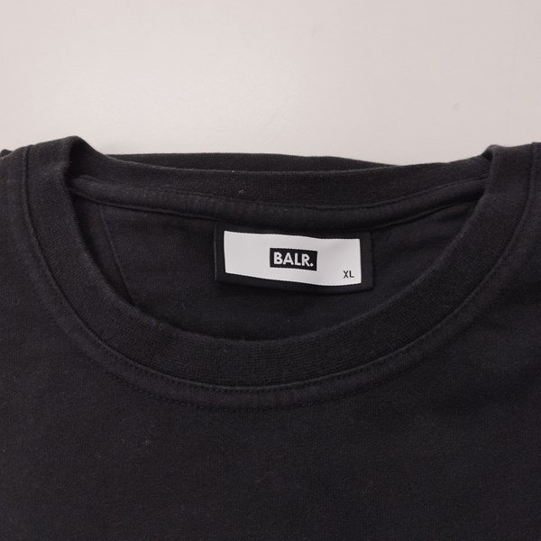N427b [春夏][人気] BALR. ボーラー ワッペンTシャツ XL ブラック 刺繍 ロゴ 半袖 コットン100% | トップス D_画像3