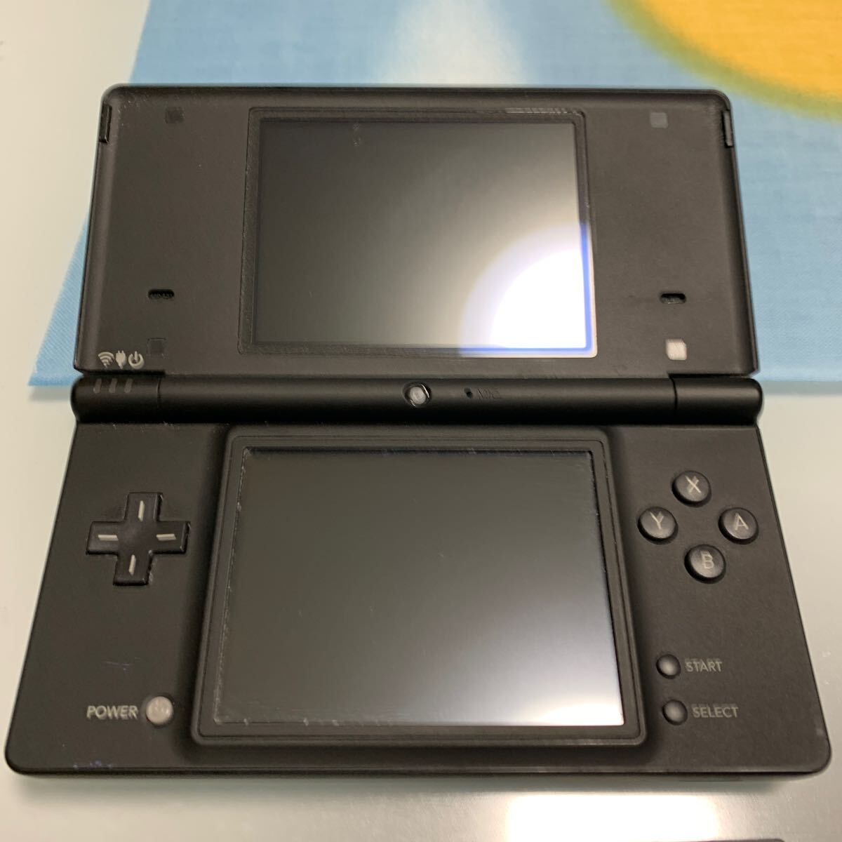 Nintendo 任天堂 ニンテンドー DSi 充電器　おいでよどうぶつの森　ソフト付き　完全動作品_画像3