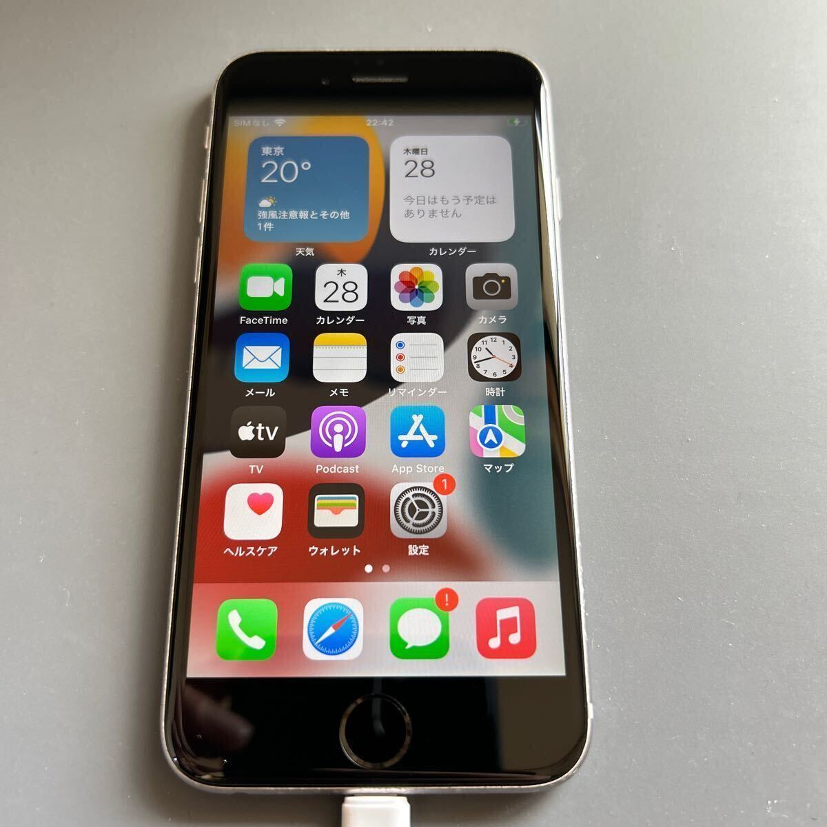 【ジャンク】iPhone 6Sシルバー 16GBの画像1
