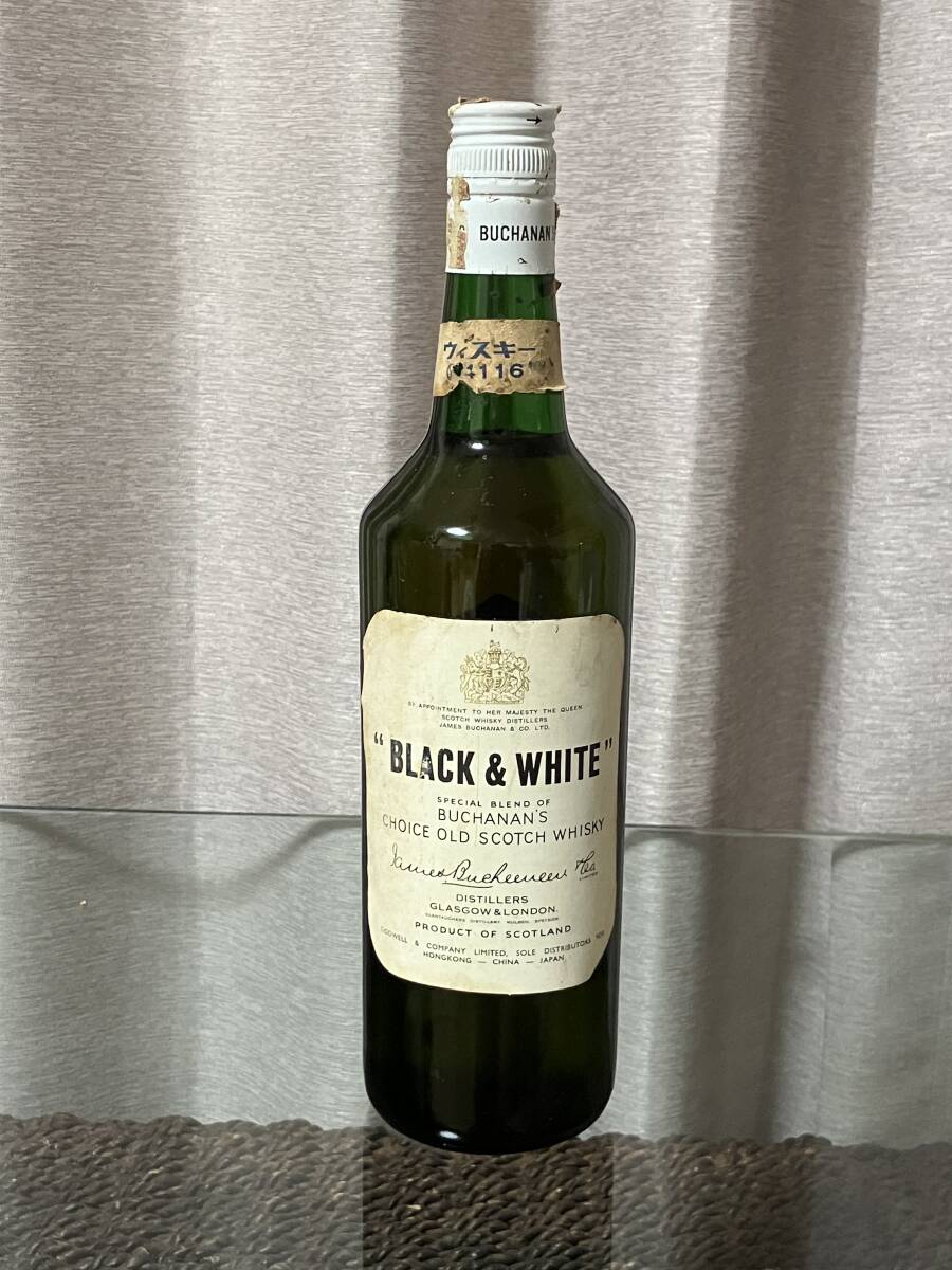 BLACK＆WHITE スコッチウイスキー 未開栓_画像1