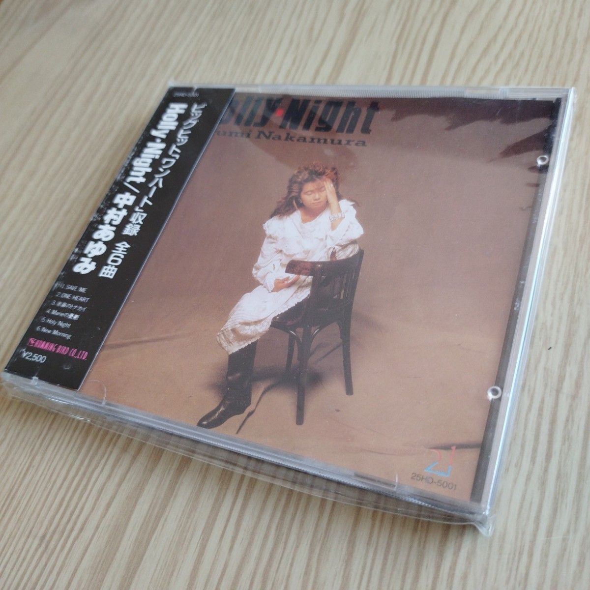 【値下げ】（美品）中村あゆみ・Holly-Night（アルバムCD）