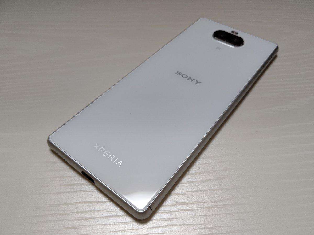 　★【39499WM】 ジャンク Y!mobile 902SO SONY Xperia 8 ホワイト SIMロック解除済 1円 ! 1スタ !_画像2