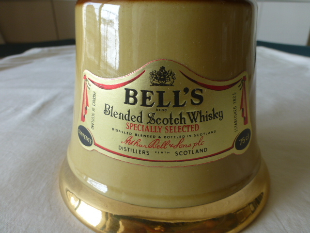 未開栓!! 古酒 BELL'S ベルズ 陶器ボトル ウイスキー 陶器 スコッチ ウイスキー PRODUCE OF SCOTLAND_画像3