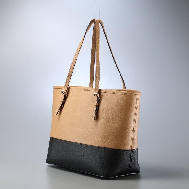 TH1771■マイケルコース MICHAEL KORS*レザートートバッグ*バイカラー*30H4GTVT1T*肩掛け 鞄*本革*チャーム*ブラウン×ブラック系_画像3