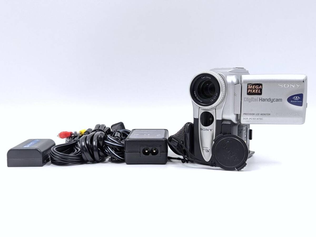 ★☆miniDVテープのダビングに最適! 中古 良品 動作確認/点検清掃済 SONY ソニー Handycam ハンディカム DCR-PC101 S-633-6☆★