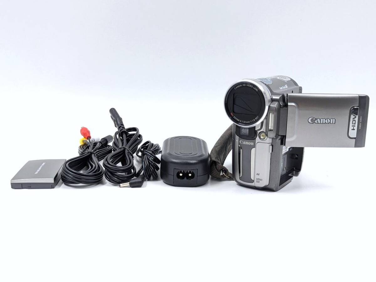 ★☆miniDV/HDVテープのダビングに最適！ 中古 良品 動作確認/点検清掃済 Canon キャノン デジタルビデオカメラ iVIS HV10 S-1020-9☆★_画像1