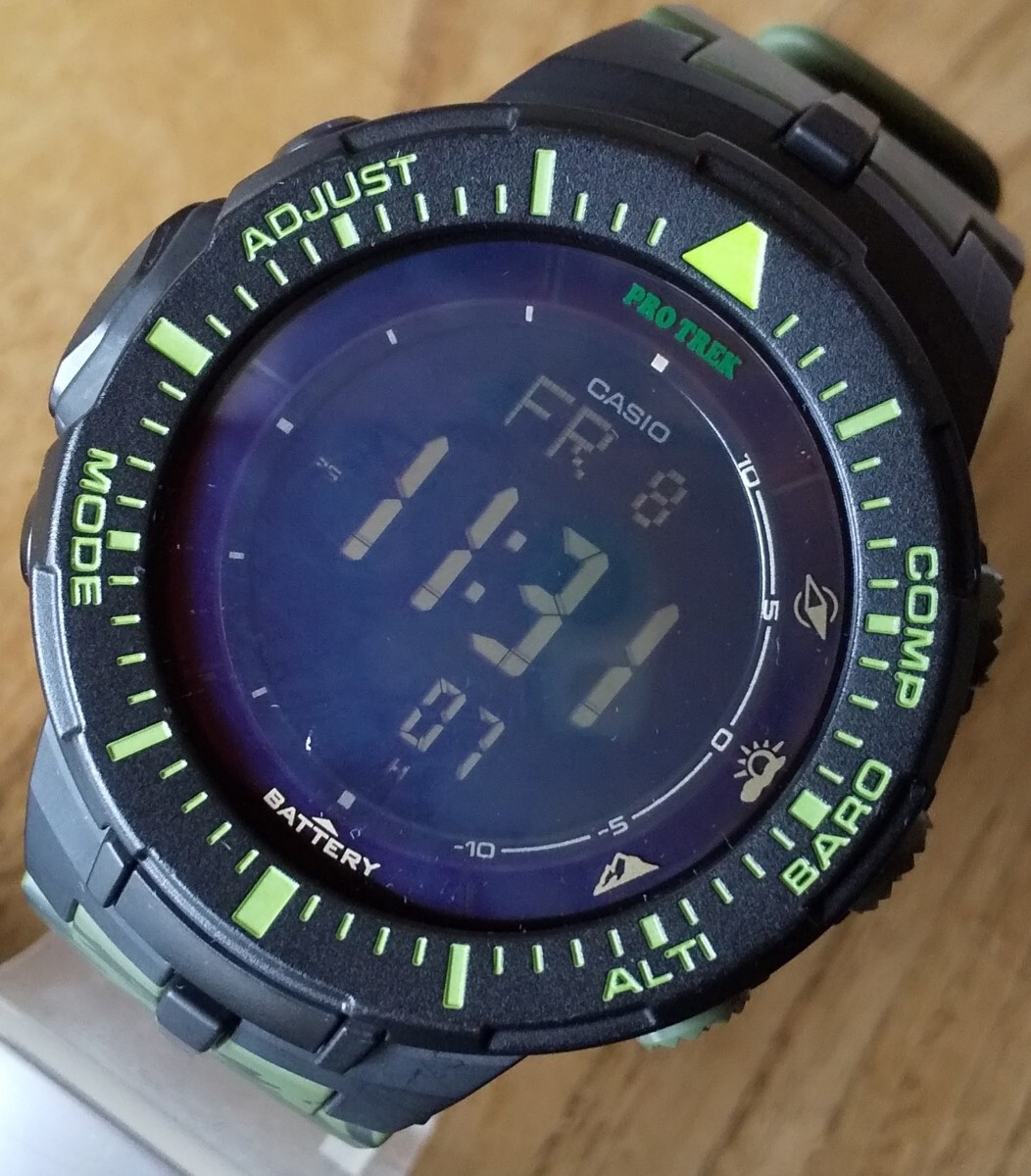  Casio PROTREK PRG-300CM Tough Solar 