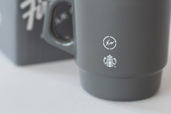 新品 スターバックス × Fragment Design Fire-King グラス マグカップ 2色セット Starbucks フラグメント ファイヤーキング 藤原ヒロシの画像5