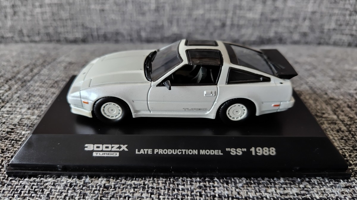 エンジン音が出る!　NISSAN 300ZX TURBO SS Z31 後期 1988　1/43　IWAYA　フェアレディＺ　旧車　ハチマルヒーロー　TRUST　パナスポーツ_画像3