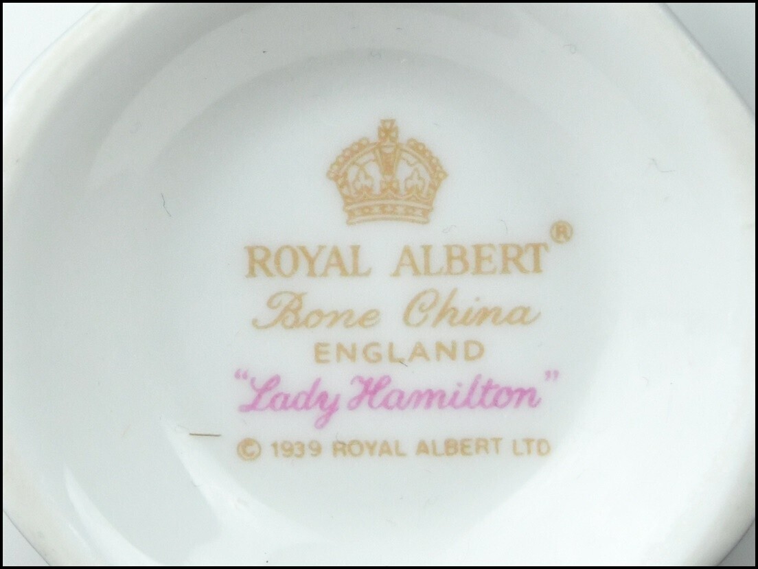 ロイヤルアルバート【ROYAL ALBERT】Lady Hamilton カップ&ソーサー ティーカップ_画像8