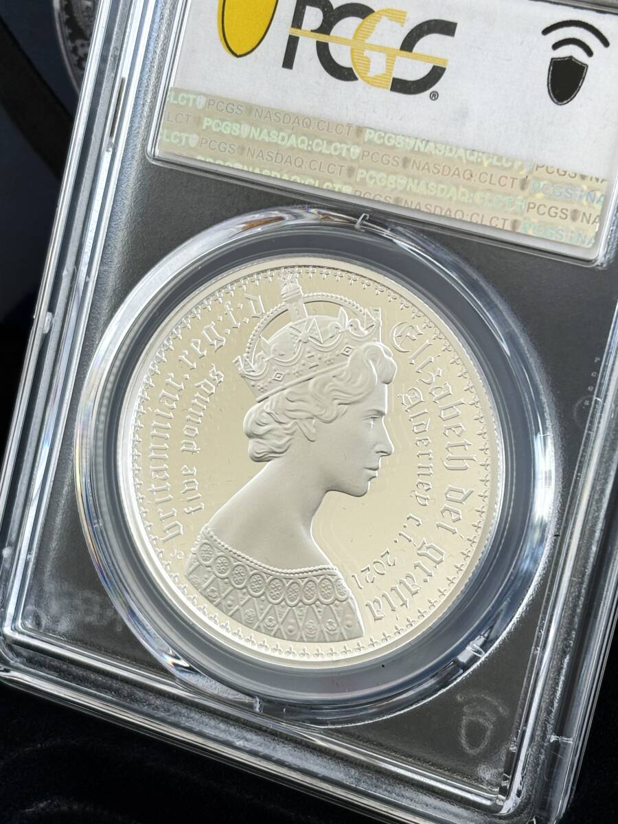 2021 ゴシッククラウン イギリス領オルダニー エリザベス2世 ５ポンド 銀貨 2枚セット PR70 PCGS 元箱＆COA付き ウイリアムワイオンの画像8