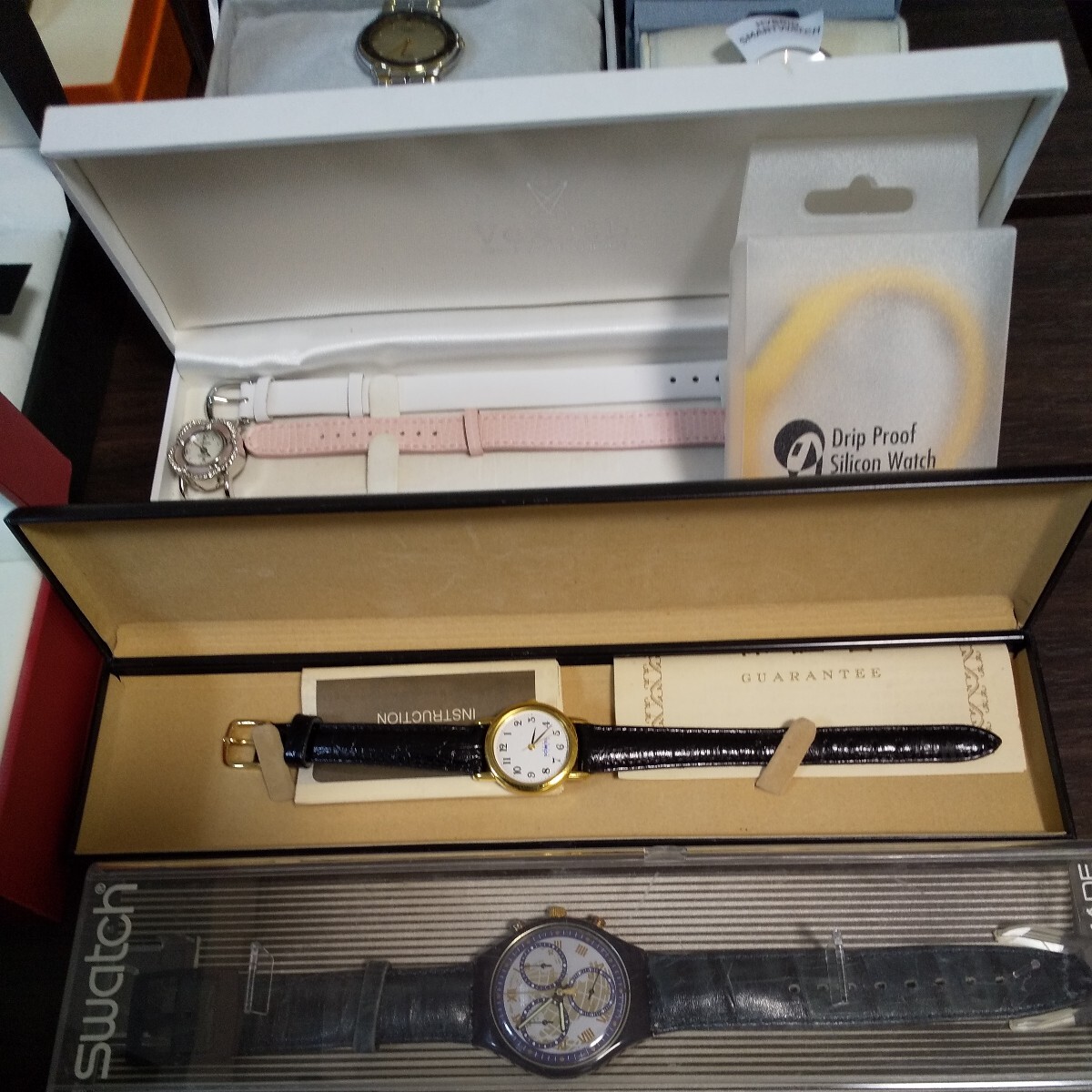 箱入り腕時計まとめて SEIKO CITIZEN CASIO swatch ANN KLEIN GUESS KOOKAI Folli Follie SKAGEN Budweiserなど合計33個ジャンク_画像9