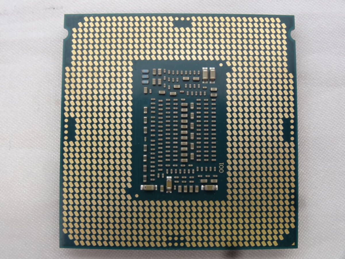 ★Intel / CPU Core i5-9500 3.00GHz 起動確認済★②_表面に傷あり