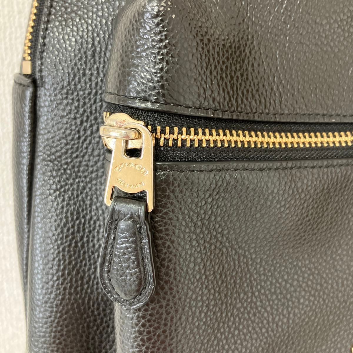 【送料込み】正規品　coach   メンズ　黒　バック　リュック　マザーズバッグ COACH レザー ブラック 黒