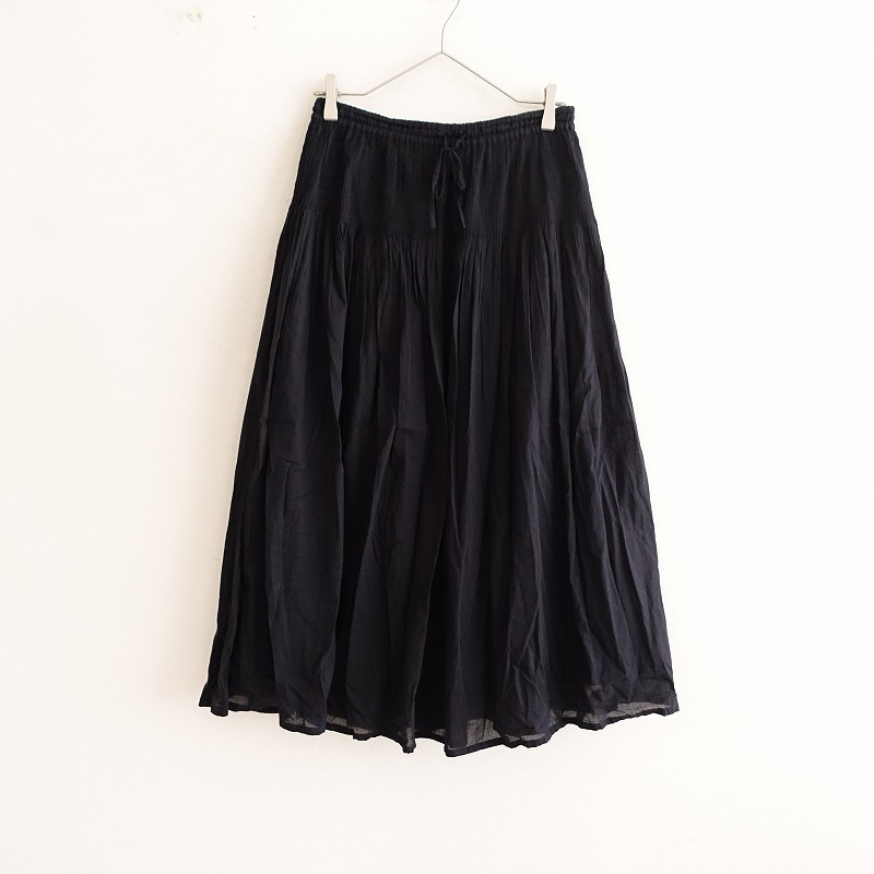 // mezzo ndoso il maison de soil * cotton pin tuck skirt *2 cotton thin long flair Easy black (msk27-2402-98)[80C42]