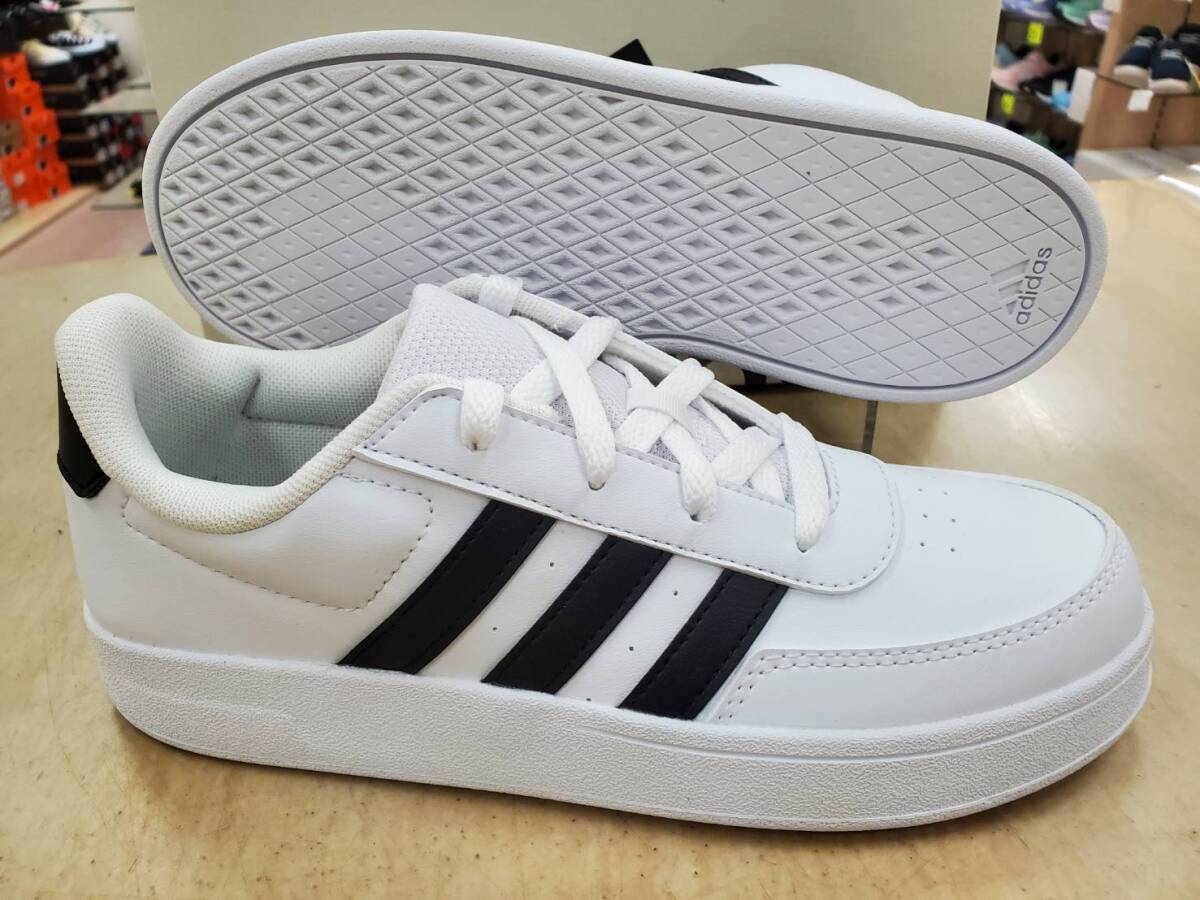 新品即決25.0cm★adidasアディダス コアブレーク2.0K ジュニア カジュアルスニーカー★コートシューズ デイリーユース 男女兼用 人気モデル