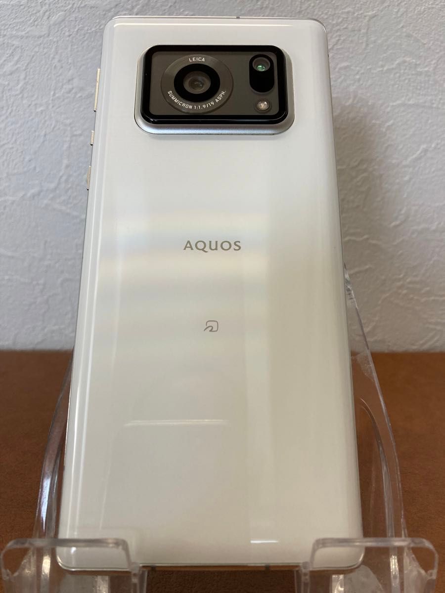 SHARP AQUOS R6  SIMロック解除済 A101SH ホワイト