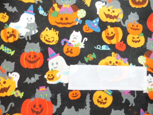 在庫処分・送料無料・巾着：体操着袋と給食袋セット「ハロウィンこかぼちゃ黒す」大34×27㎝ 小24×20㎝ひもは薄紫色てす_名前用白布付