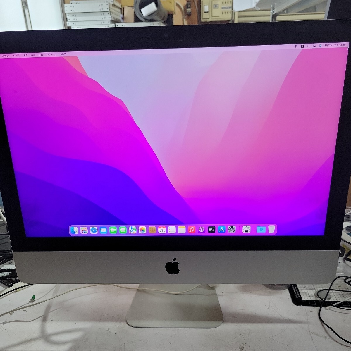 iMac Retina 4K 21.5インチ Late 2015 A1418 /Monterey/メモリ8GB/HDD1TB/Iris Pro 元箱付 中古品 管理番号 2403257_画像2
