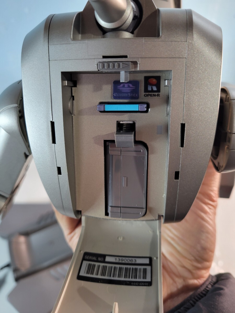 SONY AIBO ソニー アイボ ESR-110 Entertainment Robot 中古品 管理番号 2403246の画像3