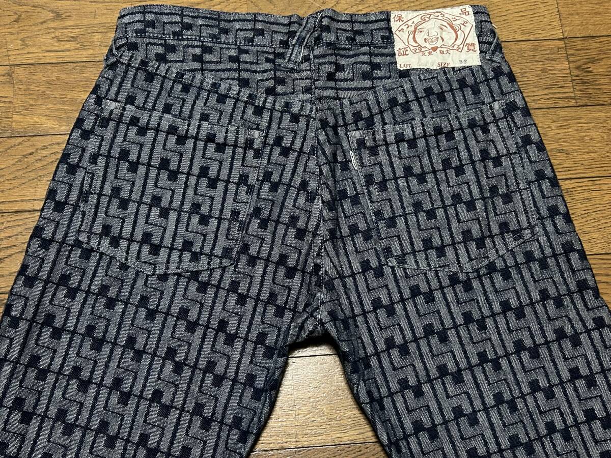 ※EVISU エヴィス エビス LOT 5500 モノグラム総柄ジャガード デニムパンツ 濃紺 32 　　　　　　　　　 BJBC.C_画像3