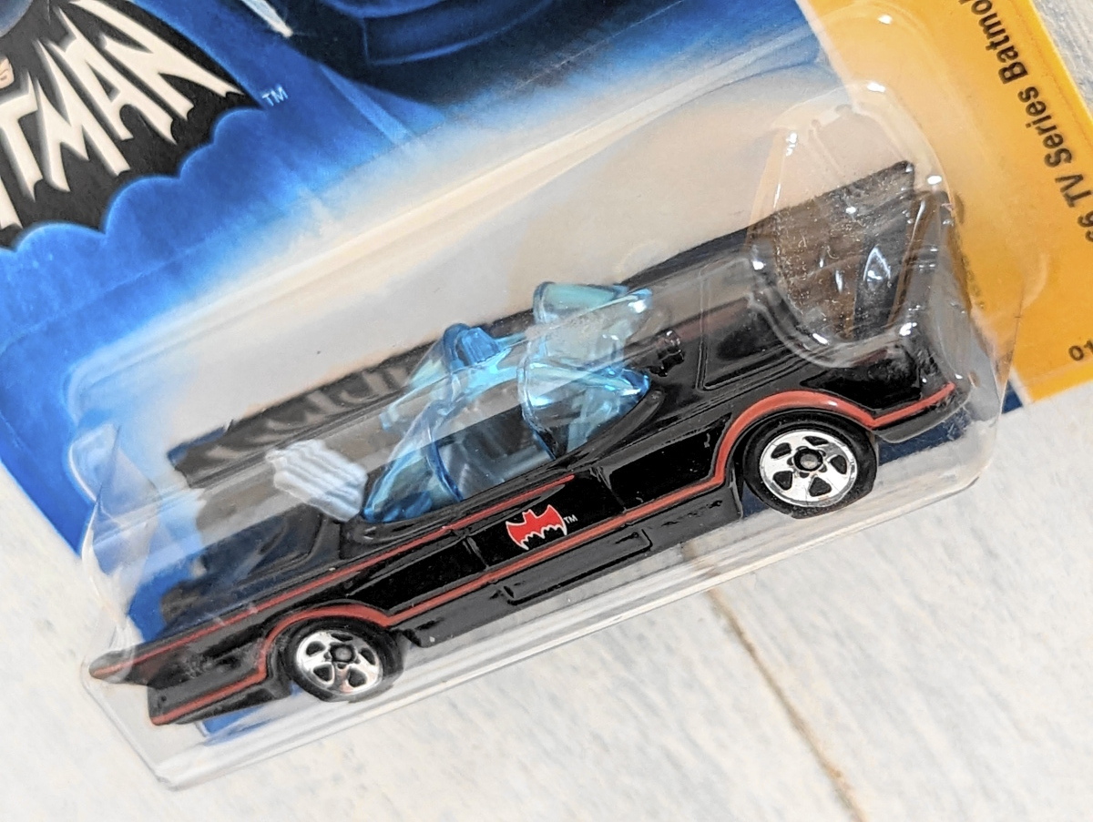 2007New! バットマン ＴＶシリーズ バットモービル BATMAN '66 TV SERIES BATMOBILE 黒■*難 US版 HOT WHEELS ホットウィール_画像2