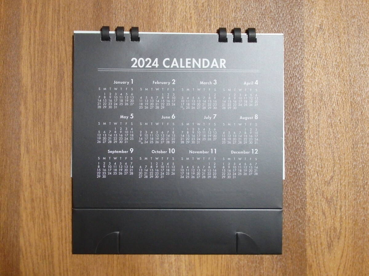 オークション・ワールド 卓上カレンダー 2024年 非売品の画像2