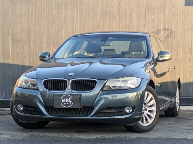 ★低走行3.5万㌔！事故修復歴なし！ BMW【320i】パワーシート！プッシュスタート！ステリモ！純正アルミホイール！HIDヘッドライト！★_画像1