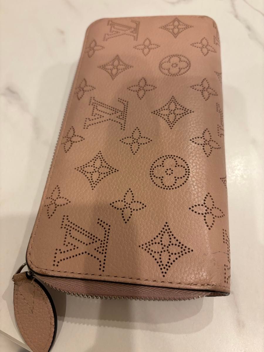 正規品　ルイヴィトン　LOUISVUITTON ジッピーウォレット　モノグラム　ピンク　マヒナ　ラウンドファスナー　長財布　