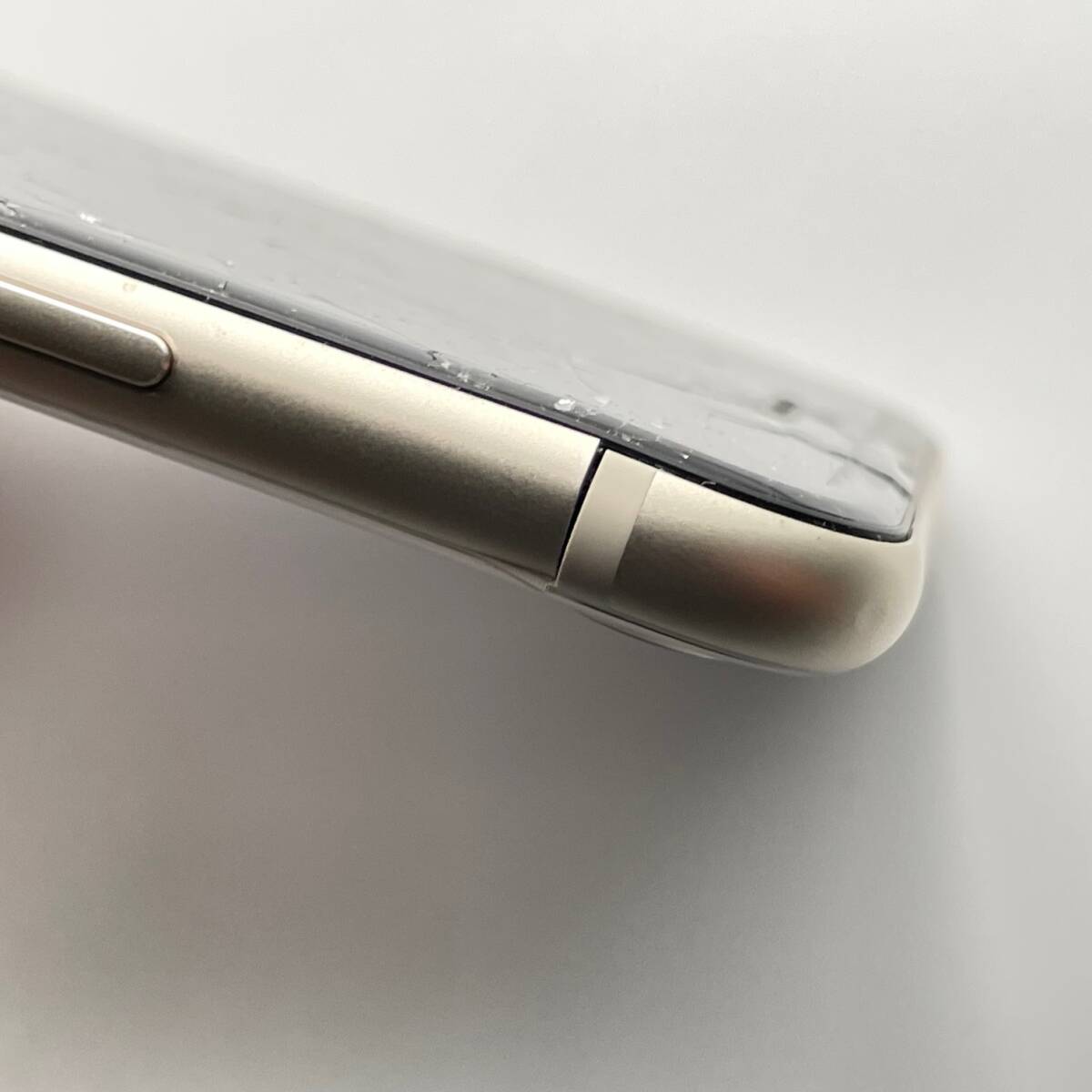 部品取り専用 ジャンク品 Apple アップル iPhone SE 第3世代 64GB スターライト SIMロックなし SIMフリー 1円 から 売り切り_画像8