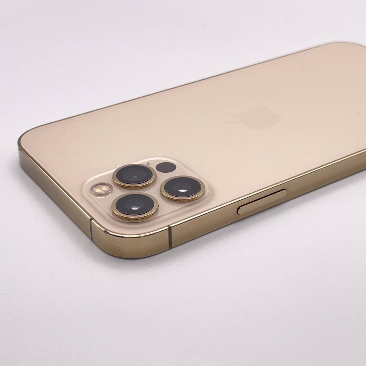  б/у товар Apple Apple iPhone 12 Pro 128GB Gold SIM свободный 1 иен из распродажа 