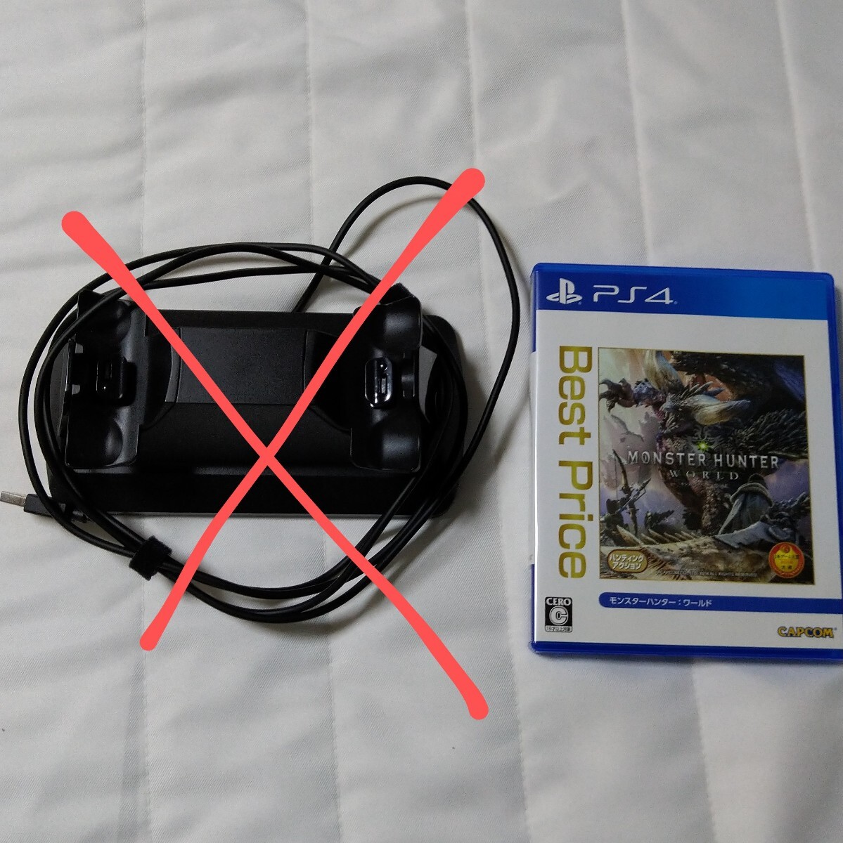 SONY PlayStation4 Pro プレイステーション4 1TB 純正コントローラ2個 (1つはジャンク品) 社外HDMIケーブル モンスターハンターワールド
