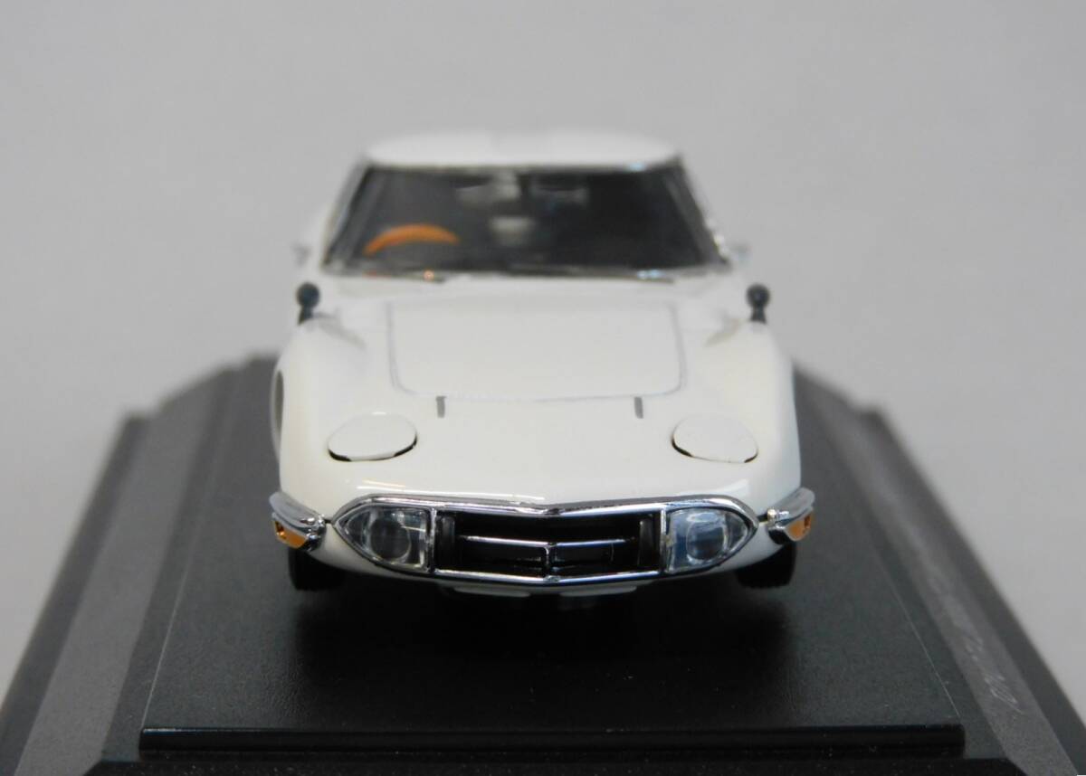 ⑥ EBBRO 1/43 TOYOTA 2000GT Late version 1968年 トヨタ 後期型（ホワイト）エブロ ミニカー モデルカー 旧車_画像4