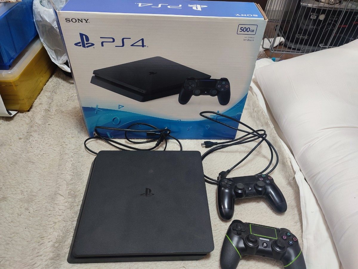 SONY　PS4 CUH-2000A 　B01　ジェットブラック 正規コントローラー動きません