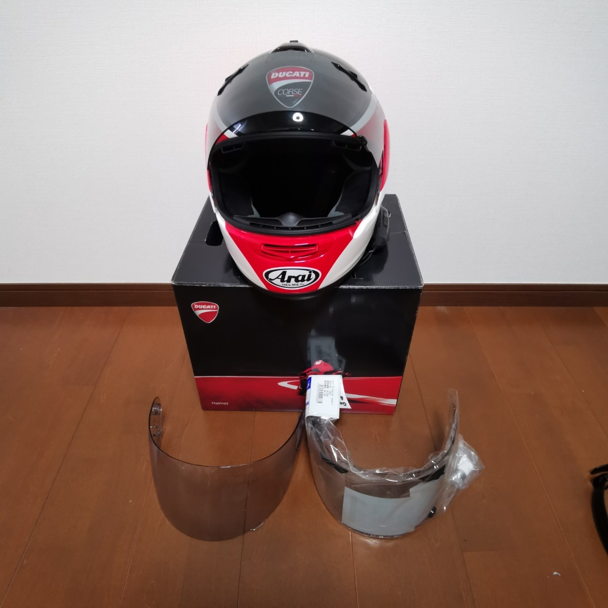 Ducati Arai フルフェイス Mサイズ ビーコム B＋ＣＯＭ アライ フルフェイス_画像1