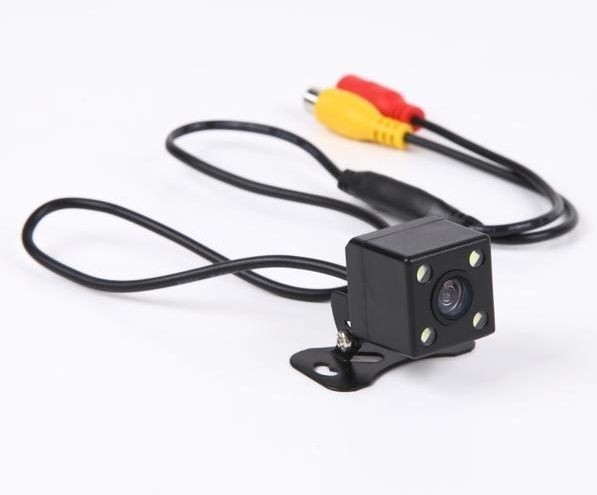 送料無料！4.3インチフリップ式 バックカメラセット 12V車専用対応 オンダッシュモニター LED付きバックカメラ ガイドラインあり_画像6