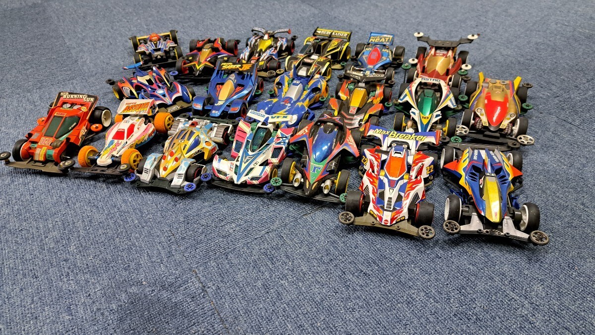 当時物 ジャンク品 組済 プラモデル ミニ四駆 まとめて ベルクカイザー ライジングトリガー ネオトライダガーZMC 等 _画像10